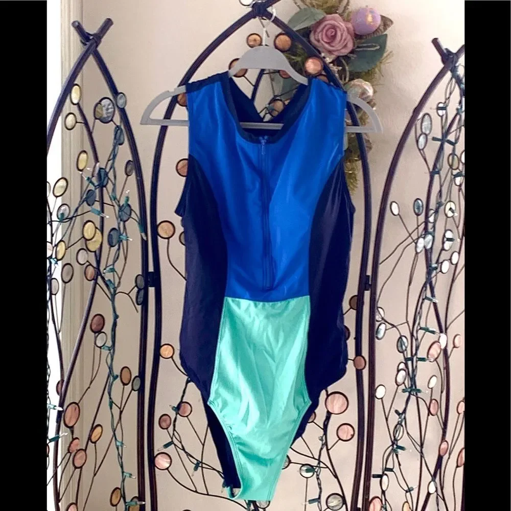One Piece Swimsuits Size 16